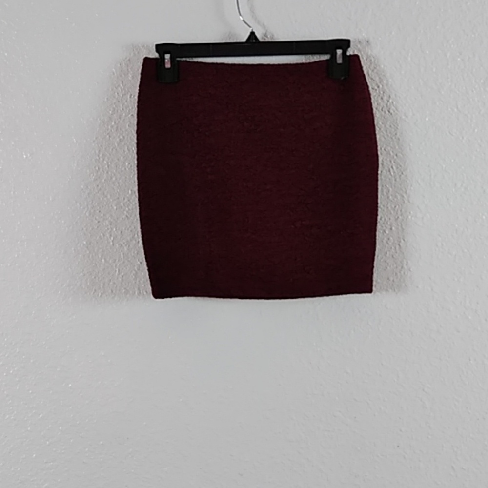 Forever 21 textured pencil skirt